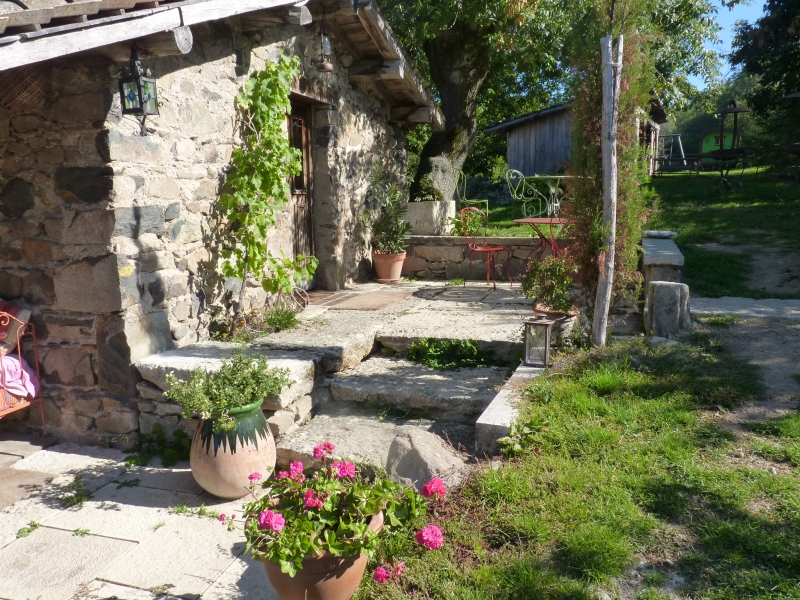 Chambres d'hôtes Patin ouroux 69860 N° 13