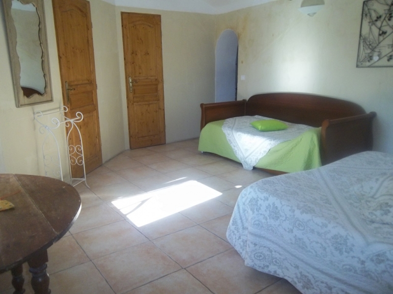 Chambres d'hôtes Geynet gargas 84400 N° 6