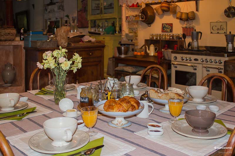 Chambres d'hôtes Luna-Paranque rognes 13840 N° 2