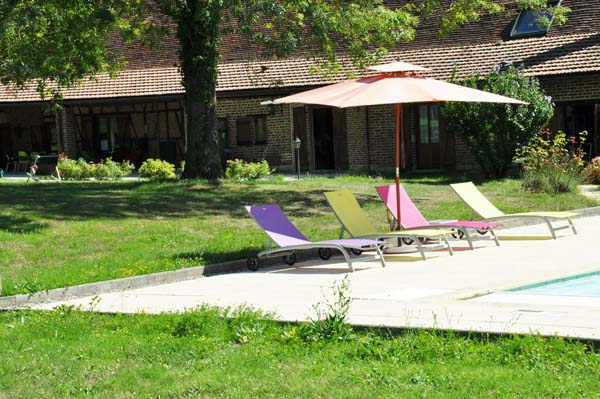 Chambres d'hôtes Charrin saillenard 71580 N° 1